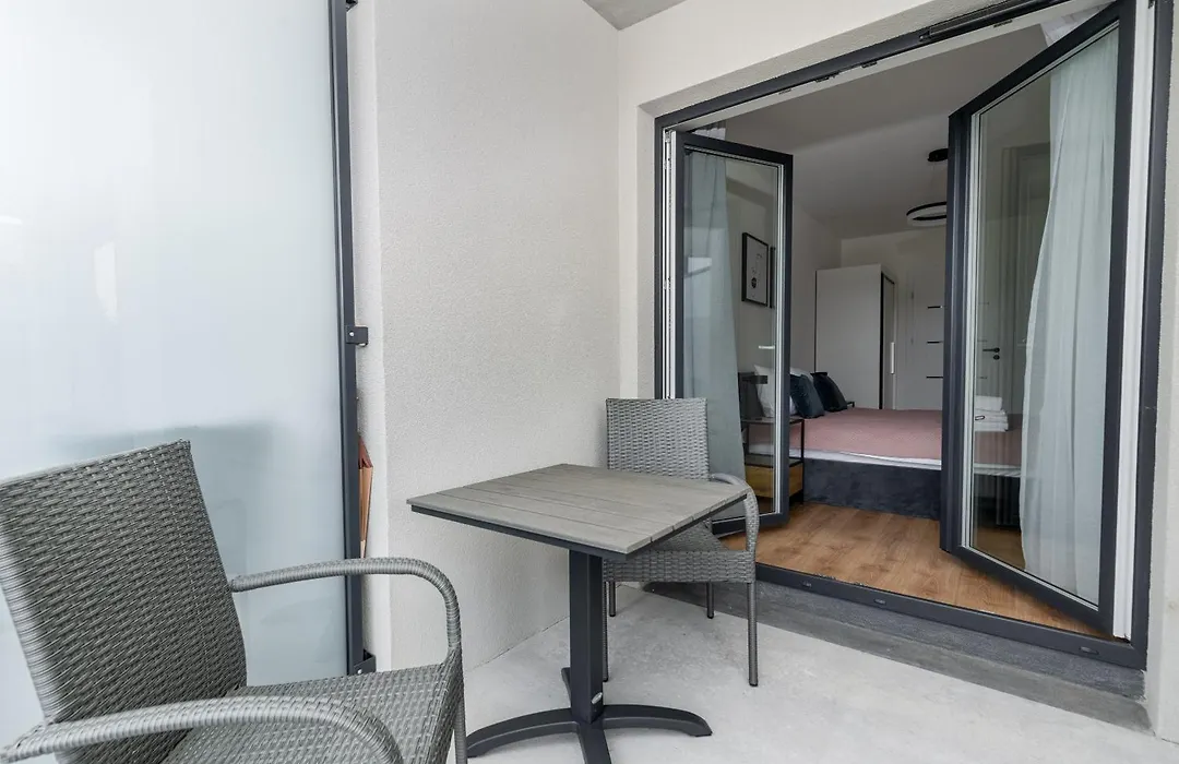 Prokocim Kosocicka Apartment by BookingHost-1